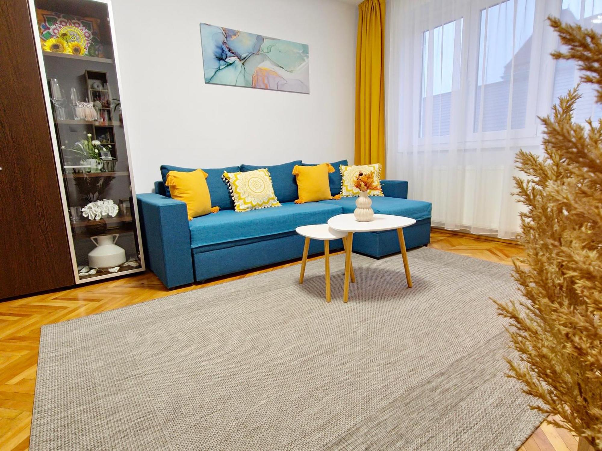 Tusmorez Central Apartment Тиргу-Муреш Екстер'єр фото
